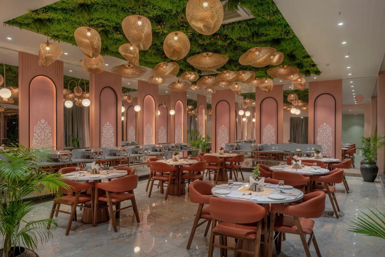 The Nest Luxury Resort Jaipur Buitenkant foto