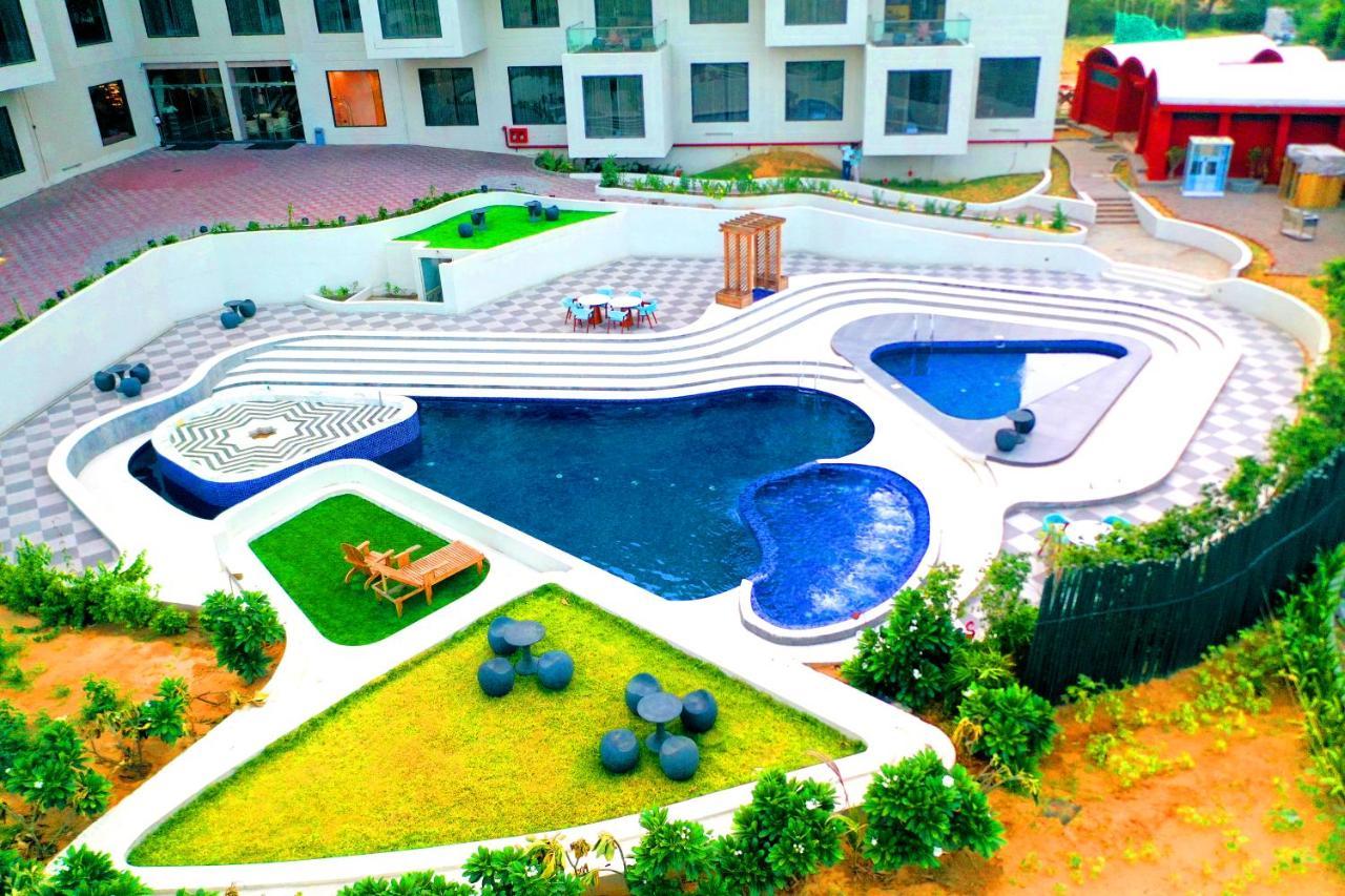 The Nest Luxury Resort Jaipur Buitenkant foto